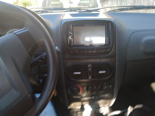 Imagem 7 de 10 de Fiat Siena 2013 1.4 El Flex 4p