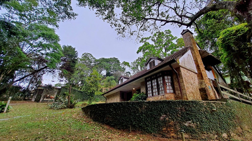 Casa Sobrado Com Jardim Grande E Garagem Com Edícula (valor Negociável), Na Serra Da Cantareira