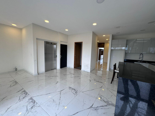 Departamento Ph En Venta En La Del Valle