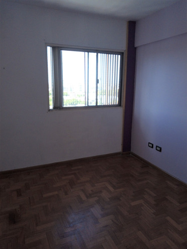 Departamento 3 Ambientes Con Patio Aterrazado Dueño Directo