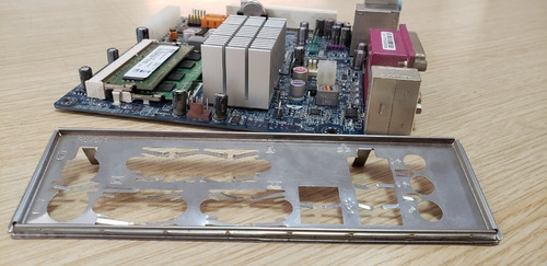 Kit Placa Mãe Mini-itx (ipx525r2-d3) 4gb Ram