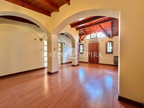 760 Mts. De Lote En Una De Las Mejores Zonas De Castelar N