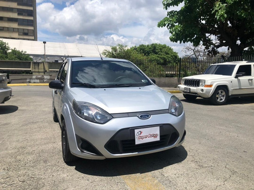 Imagen 3 de 13 de Ford Fiesta Move 2011