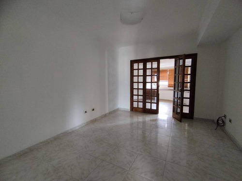 T.r. Vende Apartamento En Resd. Terrazas Del Paraiso Urb. El Bosque Cod. 269609