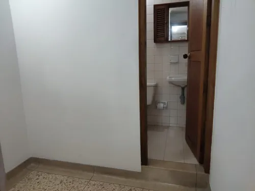 Apartamento En Venta En Conquistadores. Cod V12627