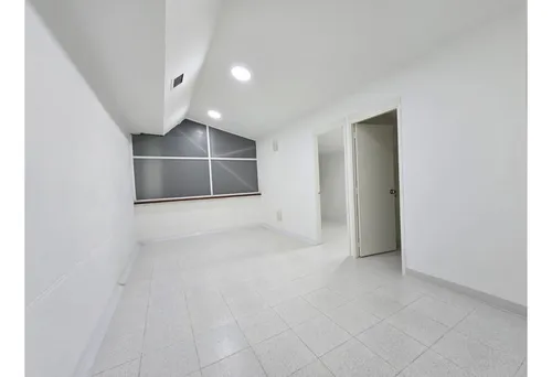 Arriendo Local Almacentro Ecosistema De Bienestar