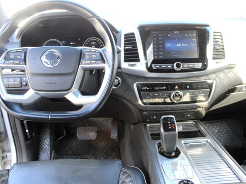 SsangYong Rexton 4WD 2.O AT
