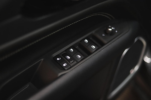 Jeep Compass Blackhawk