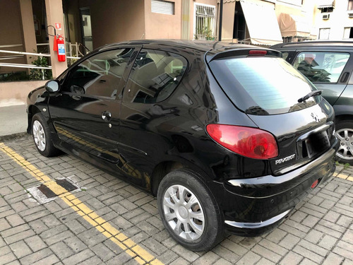 Peugeot 206 2008 1.4 Presence Flex 3p