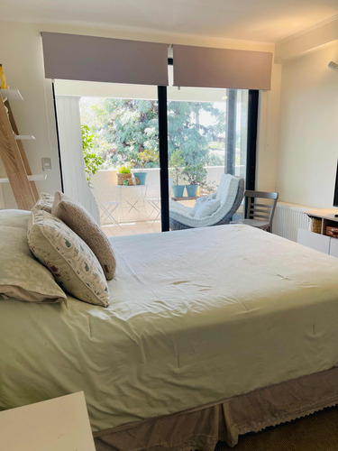 Único Y Hermoso Duplex De 4 Dormitorios Más Sala De Estar