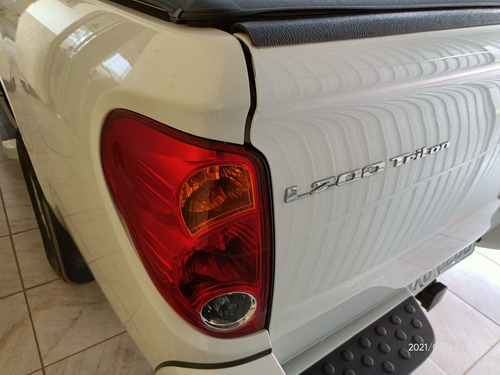 Mitsubishi L200 2013 3.2 Triton Gls Cab. Dupla 4x4 4p