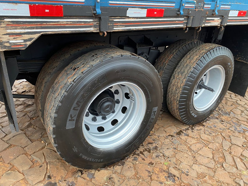 Mb L 1113 6x2 Graneleiro