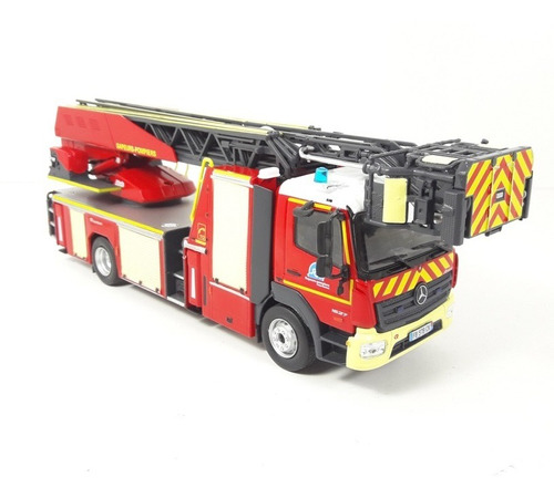 Carro Bombero Mercedes-benz Atego 1627 Año 2018 Escala 1/43 