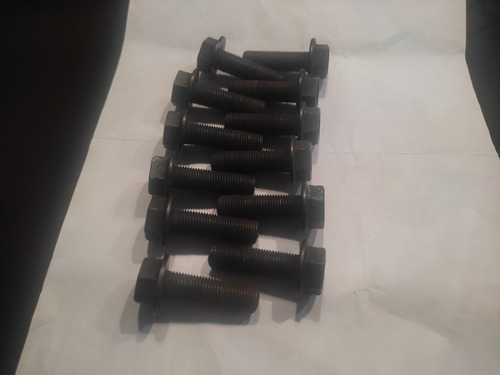 Tornillos Para Volante Motriz Para Navistar Dt466 I313 (Usado)