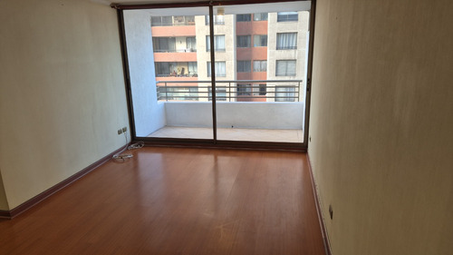 Departamento, Dos Dormitarios, Dos Baños Excelente Estado