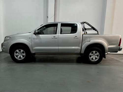 Imagen 3 de 19 de Toyota Hilux 3.0 Cd Srv Cuero 171cv 4x2 4x4 Srx Sr Amarok Dx