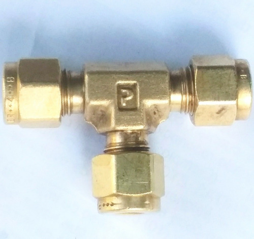 Tee Conector Unión 1/4 Od X 1/4 Od X 1/4 Od De Bronce(4 Pza)