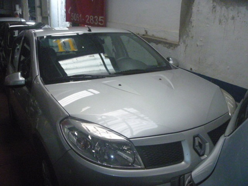 Renault Sandero 1.0 Prata Expression Hi 2010/2011