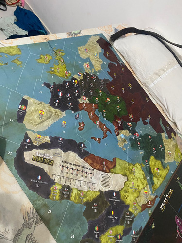 Renegade Game Studios Axis & Allies: 1941 - Tabuleiro
