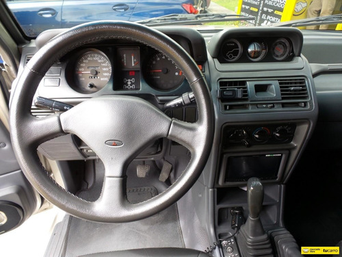 Mitsubishi Montero 2.4 V11 4x4 Mt