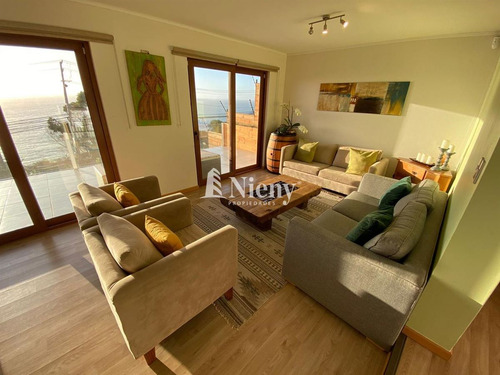 Casa Rentando 10% Anual. 6 Dorm, Vista Al Mar . Reñaca