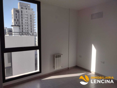 Imagen 9 de 18 de Departamento En Venta - 2 Dorm C/cochera - Centro