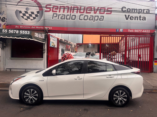 Toyota Prius 1.8 Premium Cvt