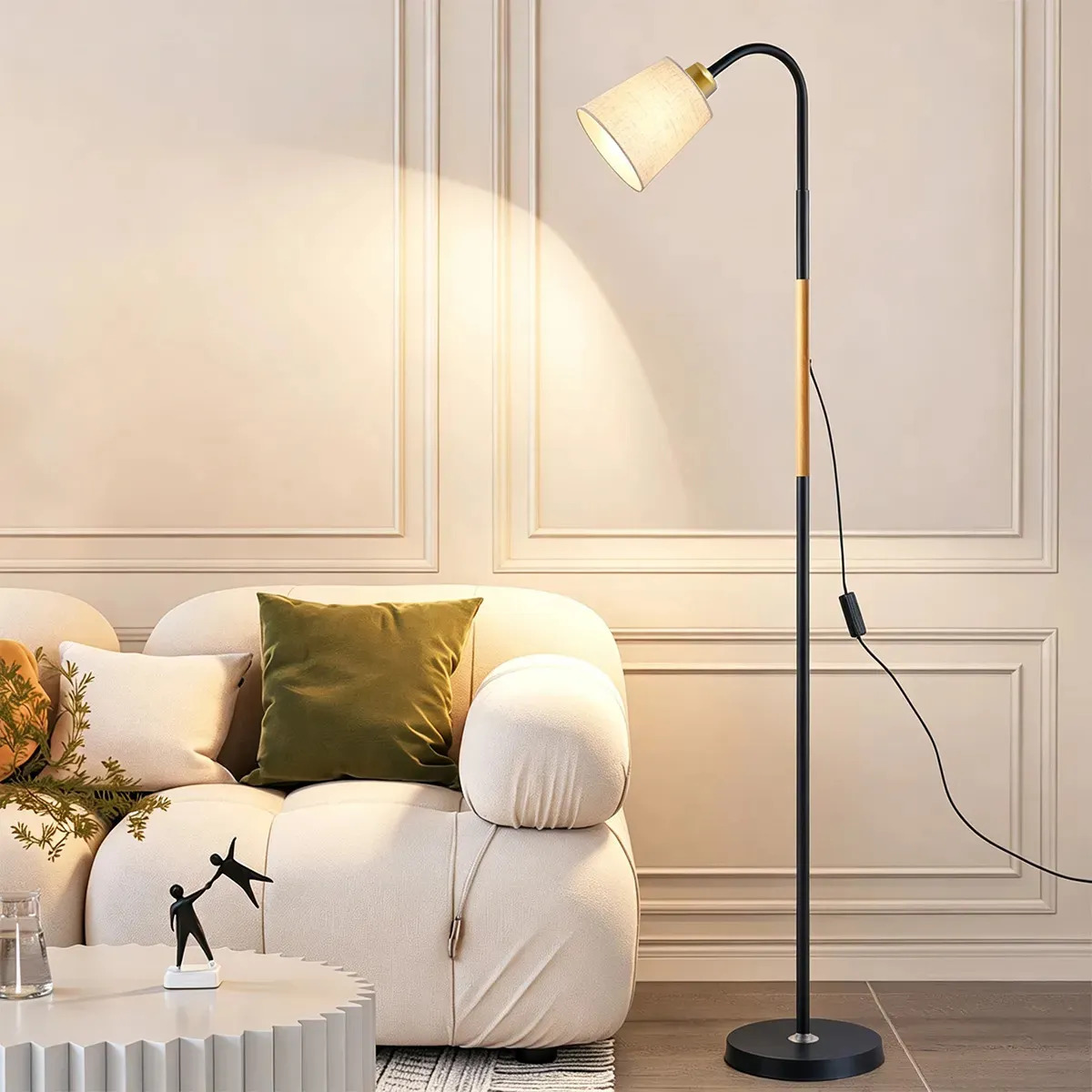 Luminária Abajur Chão Moderna Decorativa Para Quarto E Sala Modelo 9017-Preto-Dourado