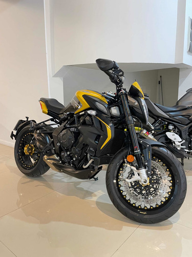 Imagen 19 de 19 de Mv Augusta