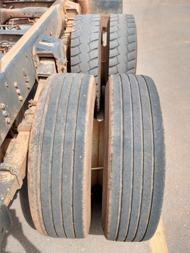 Imagem 2 de 15 de Vw 24250 2006/06 Truck No Chassis