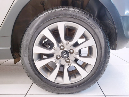 Hyundai HB20X 1.6 16V STYLE FLEX 4P MANUAL