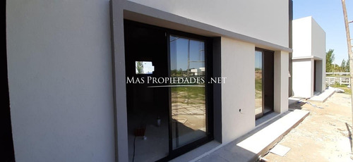 Imagen 11 de 16 de Casa En Venta 3 Dormitorios En Santa Rita