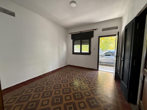 Casa En Venta En Alta Gracia, A Metros De Av. Del Libertador San Martin