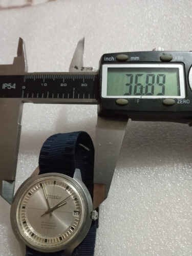 Reloj Citizen Automatico 60s Wuaterproof De Mica (Usado)