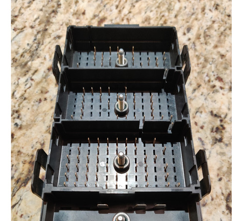 2008-09 Pontiac G6 3.5l 20822698 Caja Fusibles 25883022 (Usado)