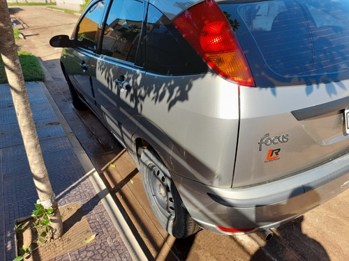 Ford Focus 1.6 Ambiente 2005