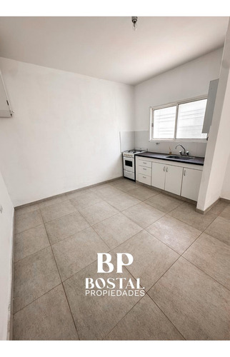 Departamento Planta Baja Un Dormitorio, Barrio Pacifico. Sin Expensas!