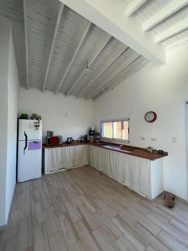 Casa En Venta - 3 Dormitorios 1 Baño - Canning