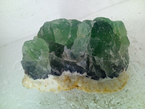 Fluorita Verde Especímen Mineral En Bruto 1.6 Kg