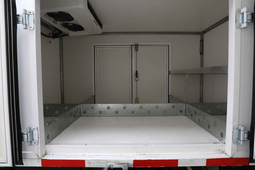 Imagen 11 de 14 de Nissan Chasis Cabina Refrigerada 2020 2p L4/2.4 Man D/h