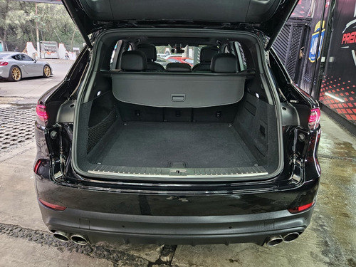 Porsche Cayenne 2019
