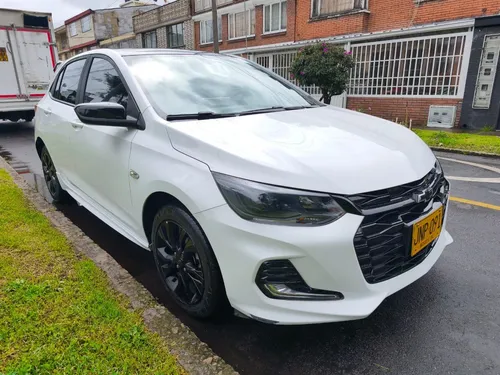 Chevrolet Onix 1.0T Rs Mt