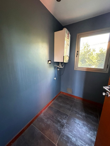 Casa En Venta 5 Dormitorios En Barrio Privado Aguadas - Funes