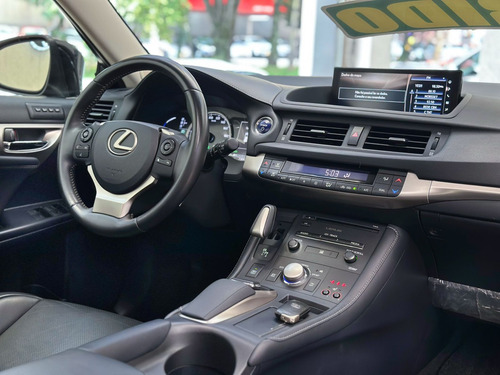 Lexus CT200h 1.8 16V HÍBRIDO 4P AUTOMÁTICO
