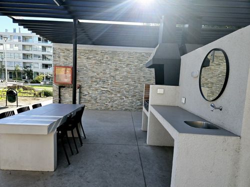 Dpto.con Patio,2d,2b,oportunidad En Huechuraba