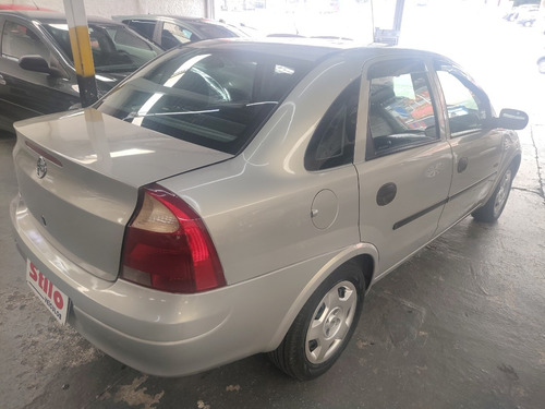 Chevrolet Corsa Sedan 1.8 Maxx Flex Power 4p