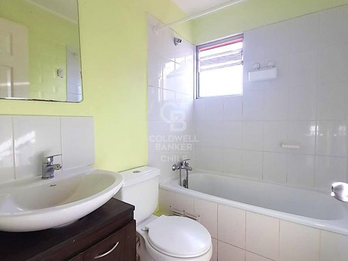 Espaciosa En Barrio Residencial Y Seguro