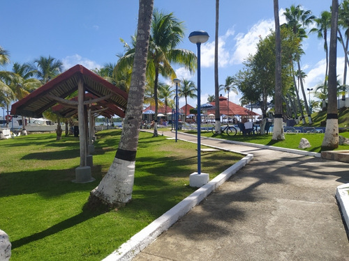 Acción De Club Bahia De Los Piratas Con Puesto De 12 Pies