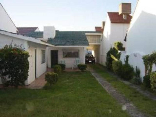 Imagen 11 de 12 de Venta Hermoso Chalet En Mar Del Tuyu. A 50 Mts Del Mar!!! Ap