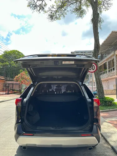 Toyota RAV4 2.5 Le Hev 4X4 Cvt